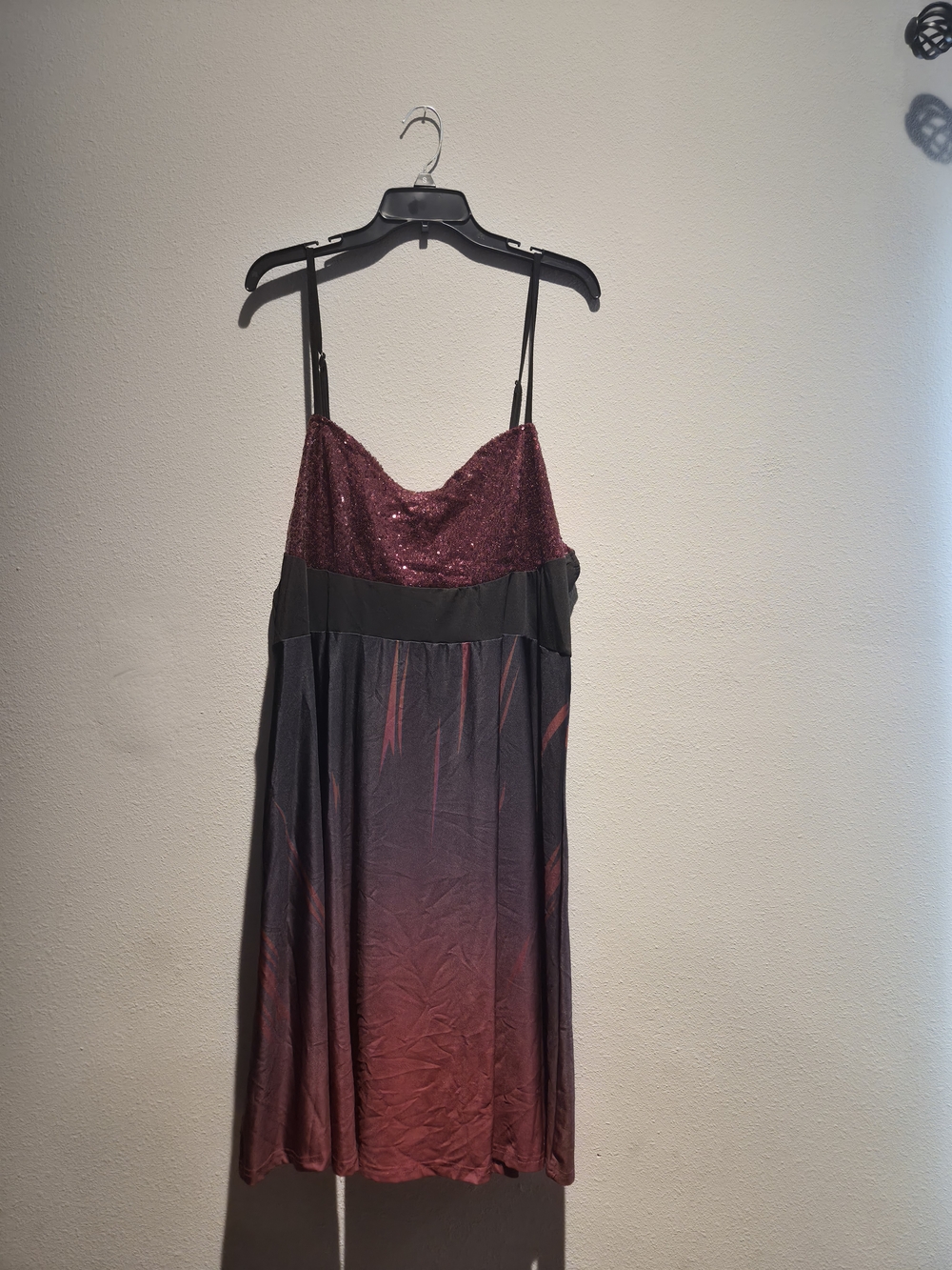 Sequined Bodice Ombre Slip Dress in Burgundy and Black